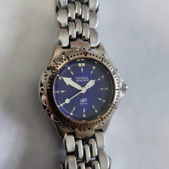 Fossil AM-3099 Steel Diver Blue Dial Wr50m Rotating Bezel Women's Watch - Picture 2 of 9